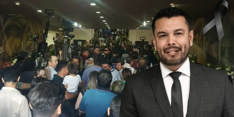 RINDE GOBIERNO MUNICIPAL DE CAJEME HOMENAJE PÓSTUMO A LUIS MIGUEL CASTRO ACOSTA