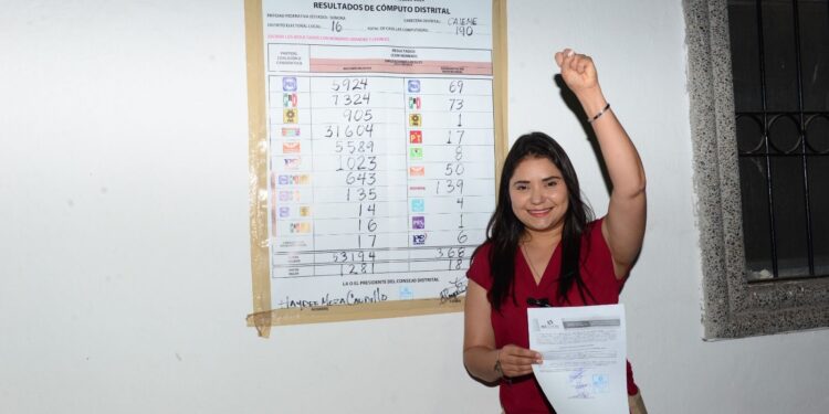 Deni Gastelum Barreras Recibe Constancia de Mayoría como Diputada Local por el Distrito 16