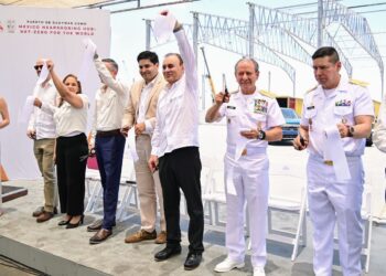 Relanza Gobernador Durazo al Puerto de Guaymas como epicentro logístico y comercial