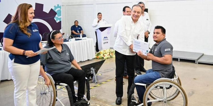 RINDE GOBIERNO MUNICIPAL DE CAJEME HOMENAJE PÓSTUMO A LUIS MIGUEL CASTRO ACOSTA