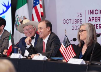 Sonora y Arizona fortalecen alianza para desarrollo de semiconductores