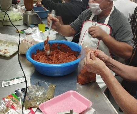 DESARROLLO RURAL EN CAJEME, REALIZA CURSO DE ELABORACIÓN DE CHORIZO