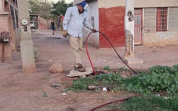 OOMAPASC REALIZA SONDEO EN COL. MARTE R.  GÓMEZ