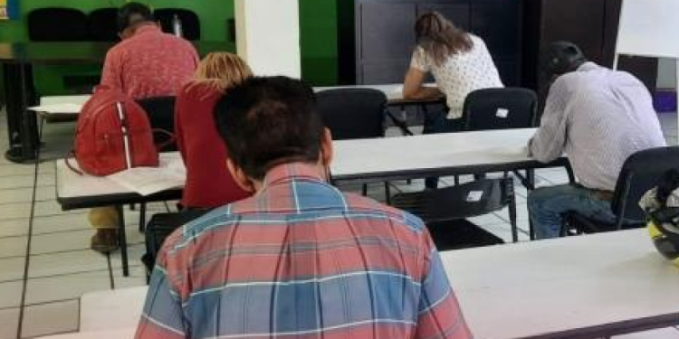 Habitantes de Cajeme pueden concluir sus estudios de manera gratuita