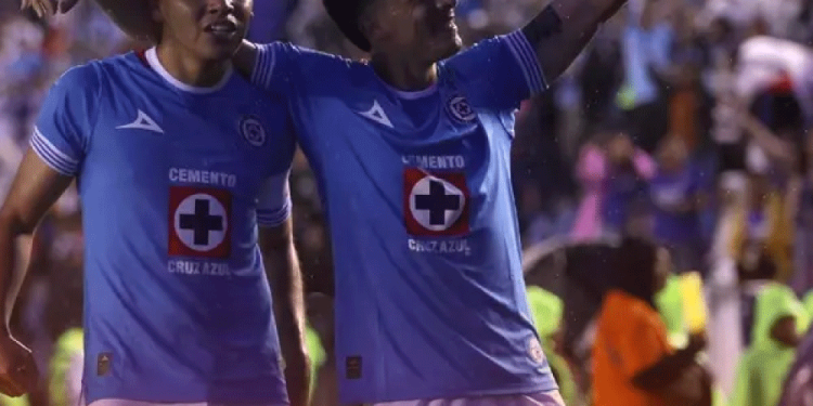 Cruz Azul quiere pintar el Estadio Ciudad de los Deportes de azul en la Concachampions