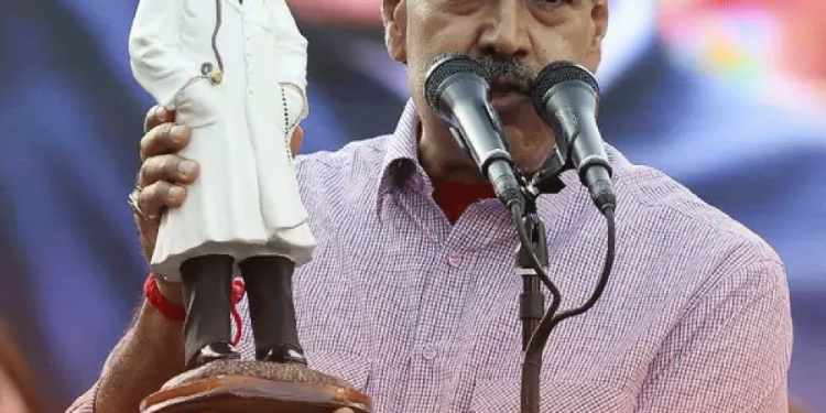 Maduro dice que revocación de EU a licencia de Chevron “afectó” acuerdo de deportación