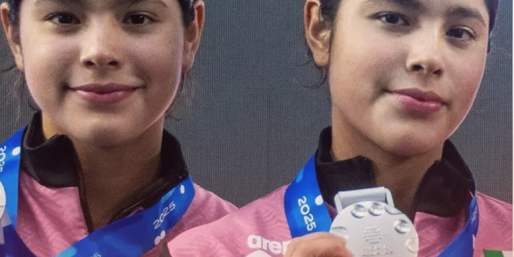 Cazzu aclara rumores sobre Ángela Aguilar y niega problemas legales con Nodal