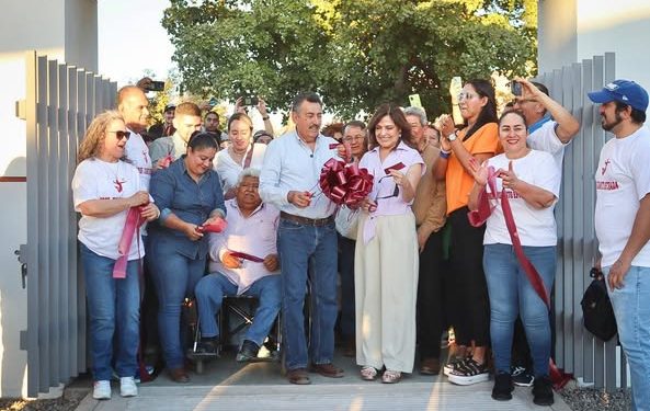 ALCALDE LAMARQUE ENTREGA PARQUE EN COL. CHAPULTEPEC