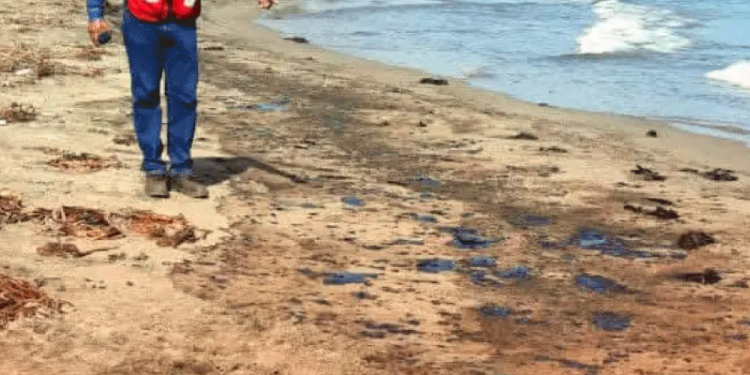 Rihanna confirma su tercer embarazo en la Met Gala 2025 y deslumbra con su estilo icónico