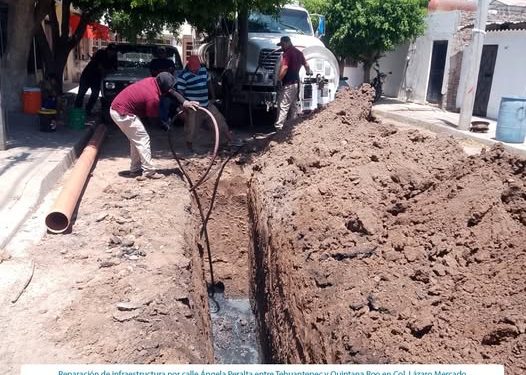 OOMAPASC REALIZA REPARACIONES EN COL. LAZARO MERCADO