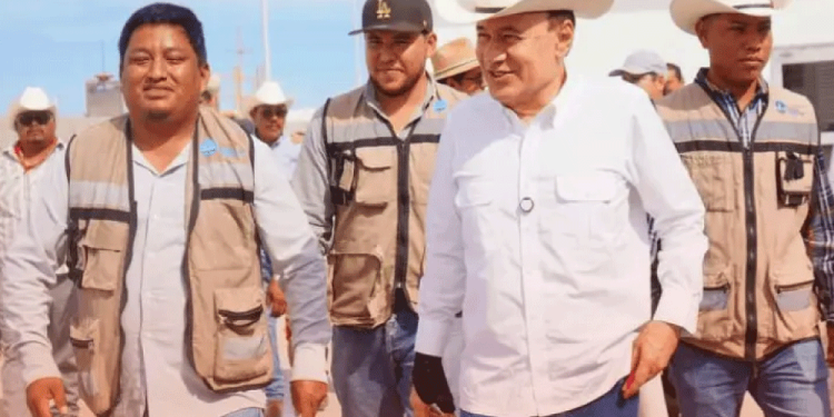 Checo Pérez firmaría con Cadillac para regresar a F1 en 2026