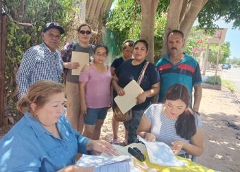 Ciudadanos tuvieron la oportunidad de iniciar los trámites para la escrituración de sus hogares