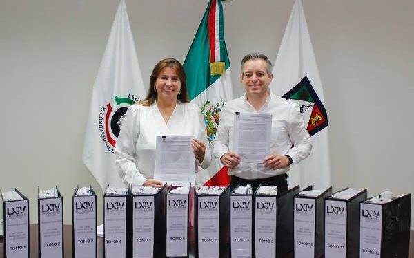 Se concluye proceso de entrega-recepción de presidencia del Congreso de Sonora