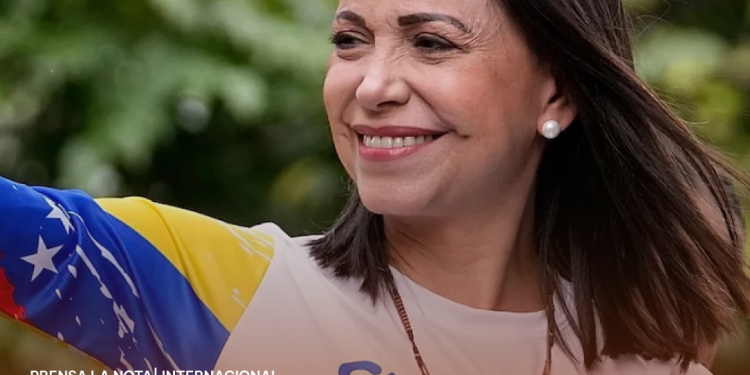 Por plagio de huaraches, Adidas acuerda resarcimiento a artesanos de Oaxaca