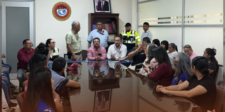 Participarán ambulantes en orden del centro de Obregón