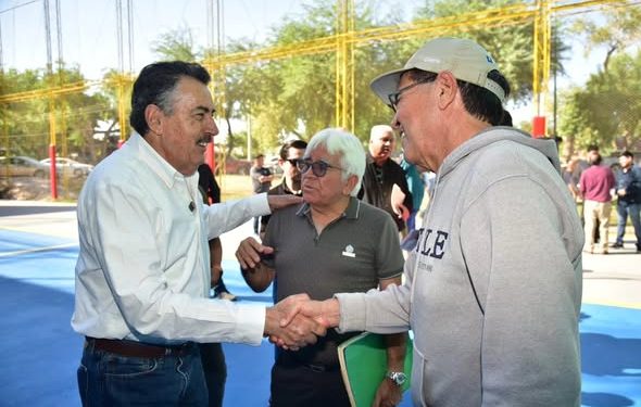 Realizan entrega de cancha rehabilitada de frontón en el Deportivo Álvaro Obregón