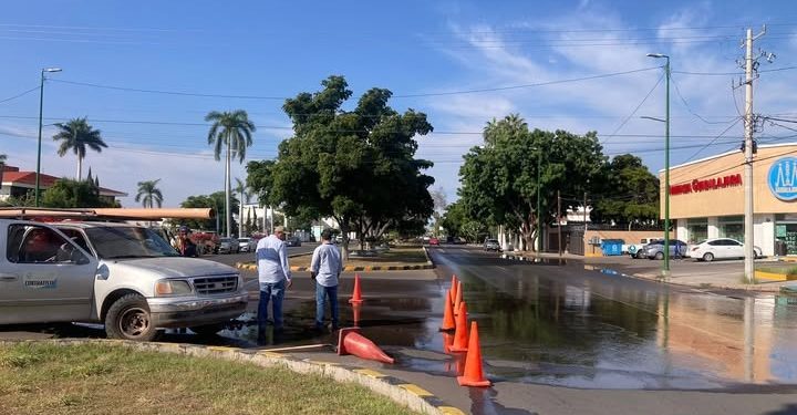 OOMAPASC REALIZA REPARACIONES EN CALLE NAINARI