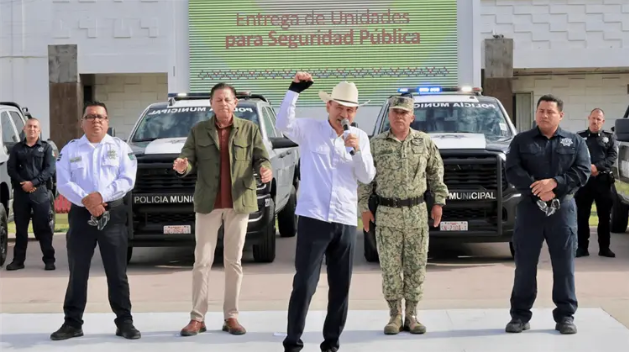 México traslada a 37 líderes criminales a EU por representar “una amenaza real para la seguridad”