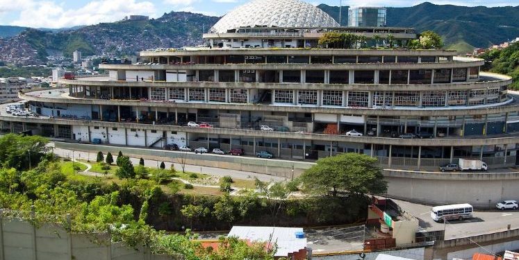 SEAHAWKS SERÁN PUESTOS EN VENTA