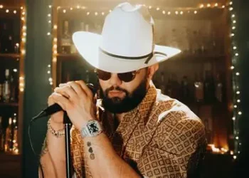 IMPACTANTE HALLAZGO EN OHIO: TRABAJADOR ENCUENTRA A PRESUNTO LADRÓN ESCONDIDO ENTRE LA BASURA