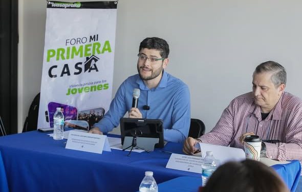 DIPUTADO DEL PAN, LLEVA FORO A SAN LUIS RÍO COLORADO