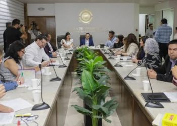 CONGRESO RECIBE INFORME DE LA COMISION ESTATAL DE DERECHOS HUMANOS