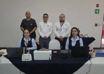 TRABAJADORES DE OOMAPASC, LLEVAN MODULO HASTA EL FIESTA INN