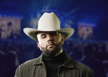 CARÍN LEÓN GENERA POLÉMICA POR BAJA ASISTENCIA EN FESTIVAL