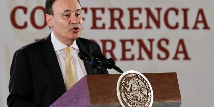 DURAZO RECONOCE A AGENTES DE LA AMIC POR SU LABOR EN SEGURIDAD EN SONORA