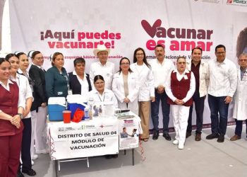 GOBERNADOR Y ALCALDE DE CAJEME, ACOMPAÑAN EN JORNADA DE VACUNACIÓN