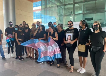 Activistas exigen seguridad para mujeres trans en Chihuahua