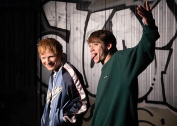 Paulo Londra y Ed Sheeran refuerzan su vínculo musical con «Noche de novela»