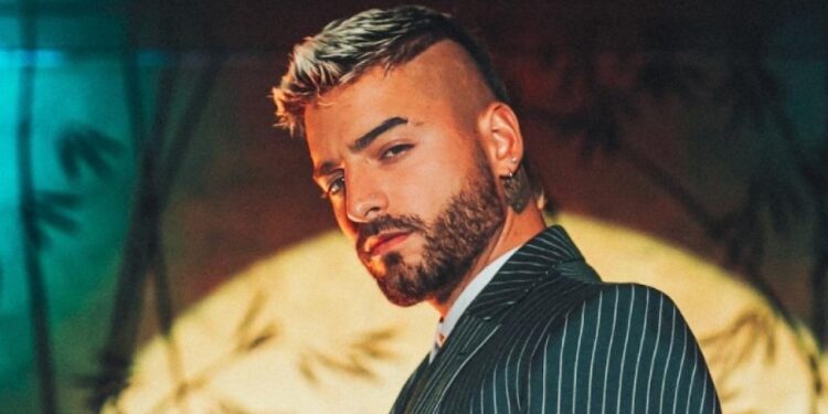 Maluma sorprende a todos al bailar tras cirugía de rodilla