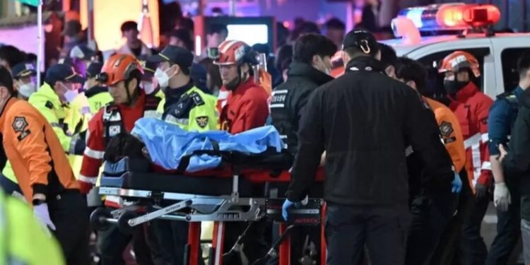 Estampida en Seúl: más de 150 muertos en un festival de Halloween en Corea del Sur