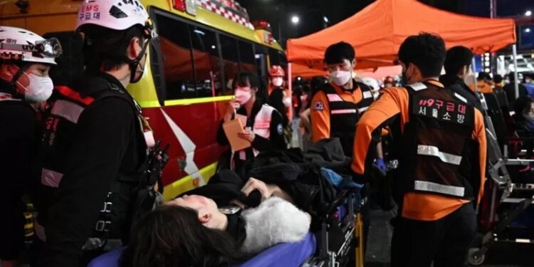 Estampida en Seúl: más de 150 muertos en un festival de Halloween en Corea del Sur