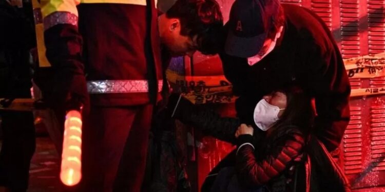 Estampida en Seúl: más de 150 muertos en un festival de Halloween en Corea del Sur