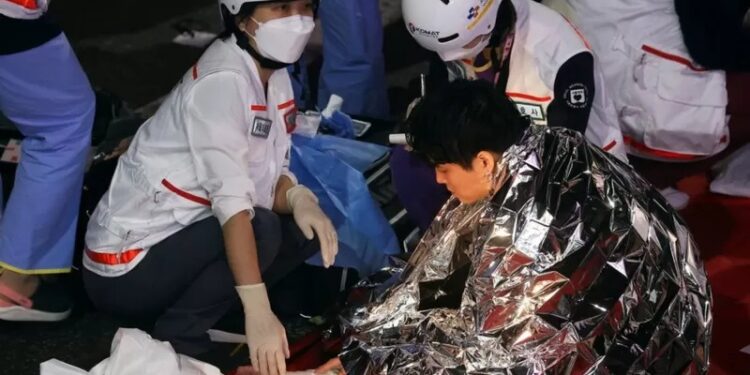 Estampida en Seúl: más de 150 muertos en un festival de Halloween en Corea del Sur