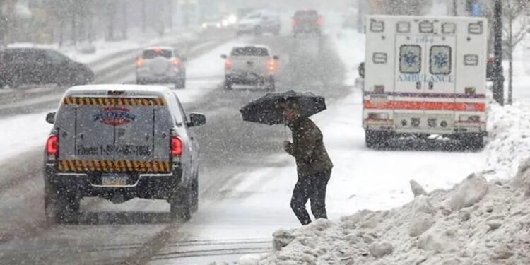38 muertos en EE.UU. por tormenta invernal