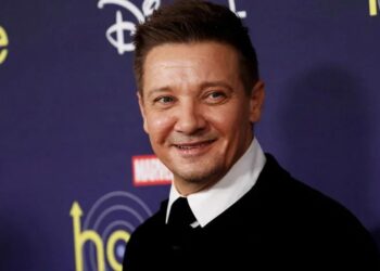 El actor Jeremy Renner «Ojo de Alcón» fue operado tras el accidente en Nevada y permanece en la unidad de cuidados intensivos