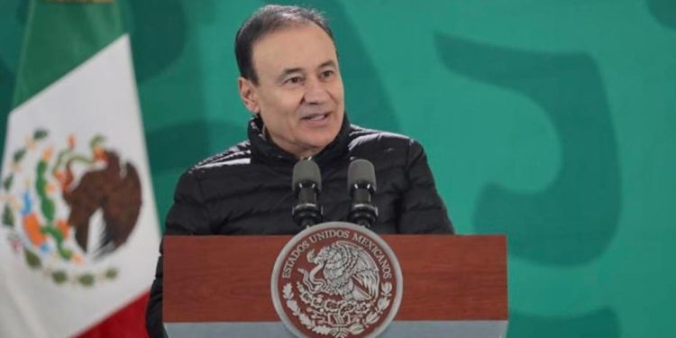 López Obrador en su visita número 24 a Sonora.