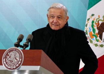 Plan de Justicia Yaqui, se les están devolviendo la tierra que se les quitó: AMLO