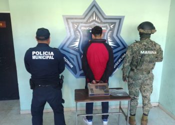 CAPTURA LA POLICÍA MUNICIPAL A MENOR DE EDAD CON DROGA Y RÉPLICA DE ARMA DE FUEGO