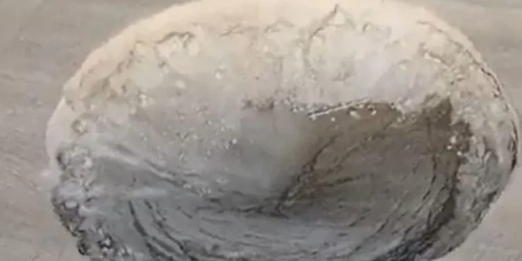 ¡En alerta! Aparece enorme cráter en Konya, provincia de Turquía