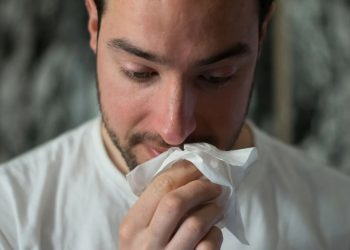 Mayoría de mexicanos que viven con poliposis nasal padecen pérdida de olfato