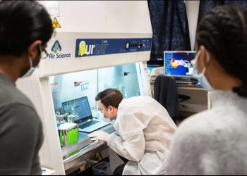 Vinculan COVID con una posible fuga en China