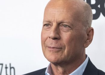 Preocupa salud de Bruce Willis; le diagnosticaron demencia frontotemporal