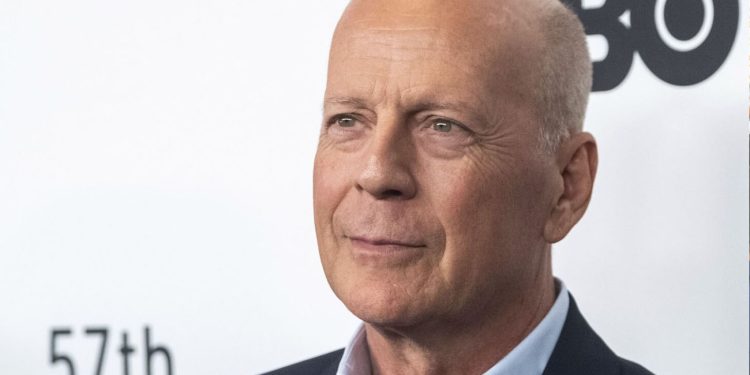Preocupa salud de Bruce Willis; le diagnosticaron demencia frontotemporal