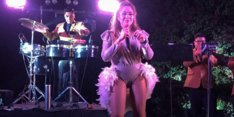 Nieta de Pedro Infante fue agredida sexualmente mientras cantaba