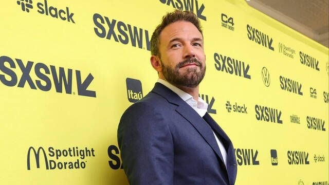 Ben Affleck habla español con fluidez y recibe aplausos de sus seguidores