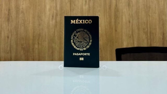LA CITA PARA EL PASAPORTE AHORA SE PODRÁ TRAMITAR POR WHATSAPP
